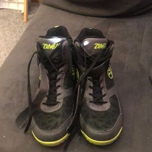 ZUMBA shoes. Size 10. Needs new footbeds. Danced in 5 times.